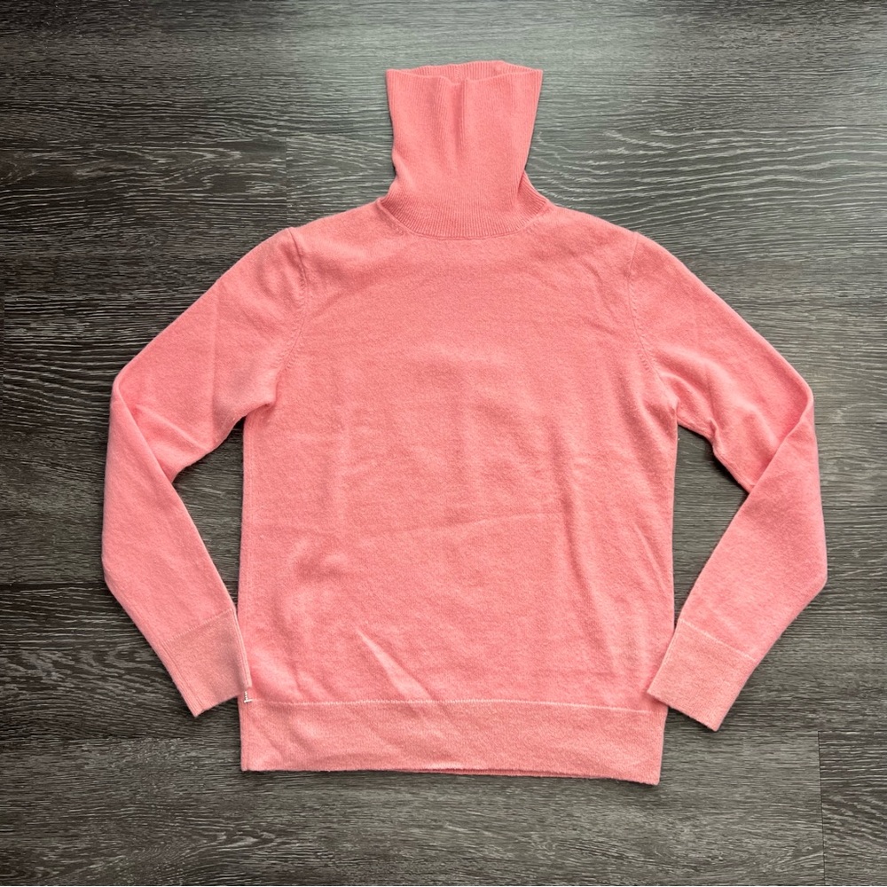 Lafayette 148 New York 100% Cashmere Turtleneck Sweater in Altrosa Pink - Picture 2 of 7